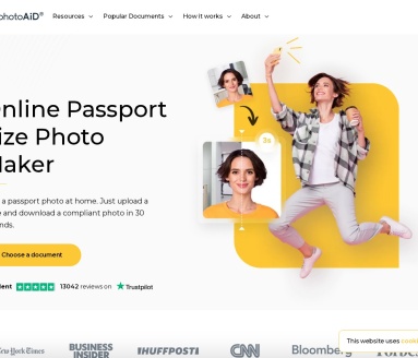 PhotoAid Image Upscaler 页面预览